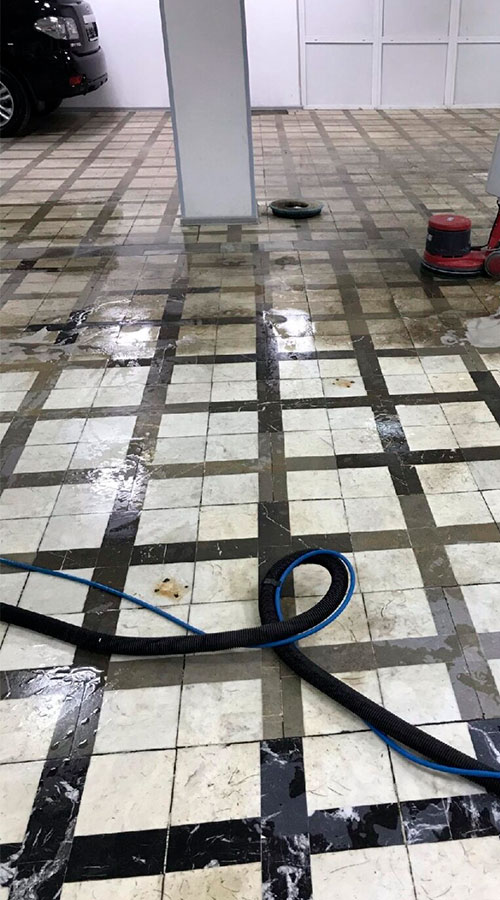 commercial tile cleaning